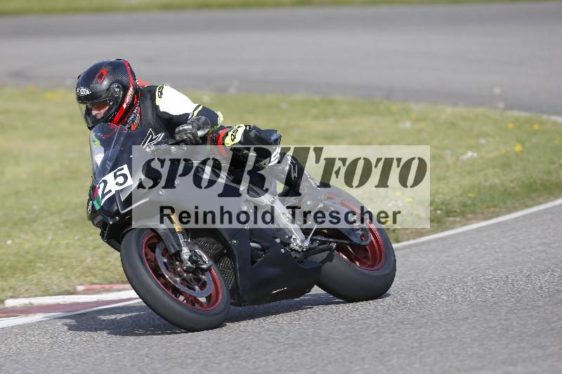 /08 17.04.2026  TZ Motorsport ADR/Gruppe gruen/25